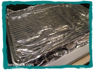 tin-foil-pan-with-bakers-rack-tersiguels